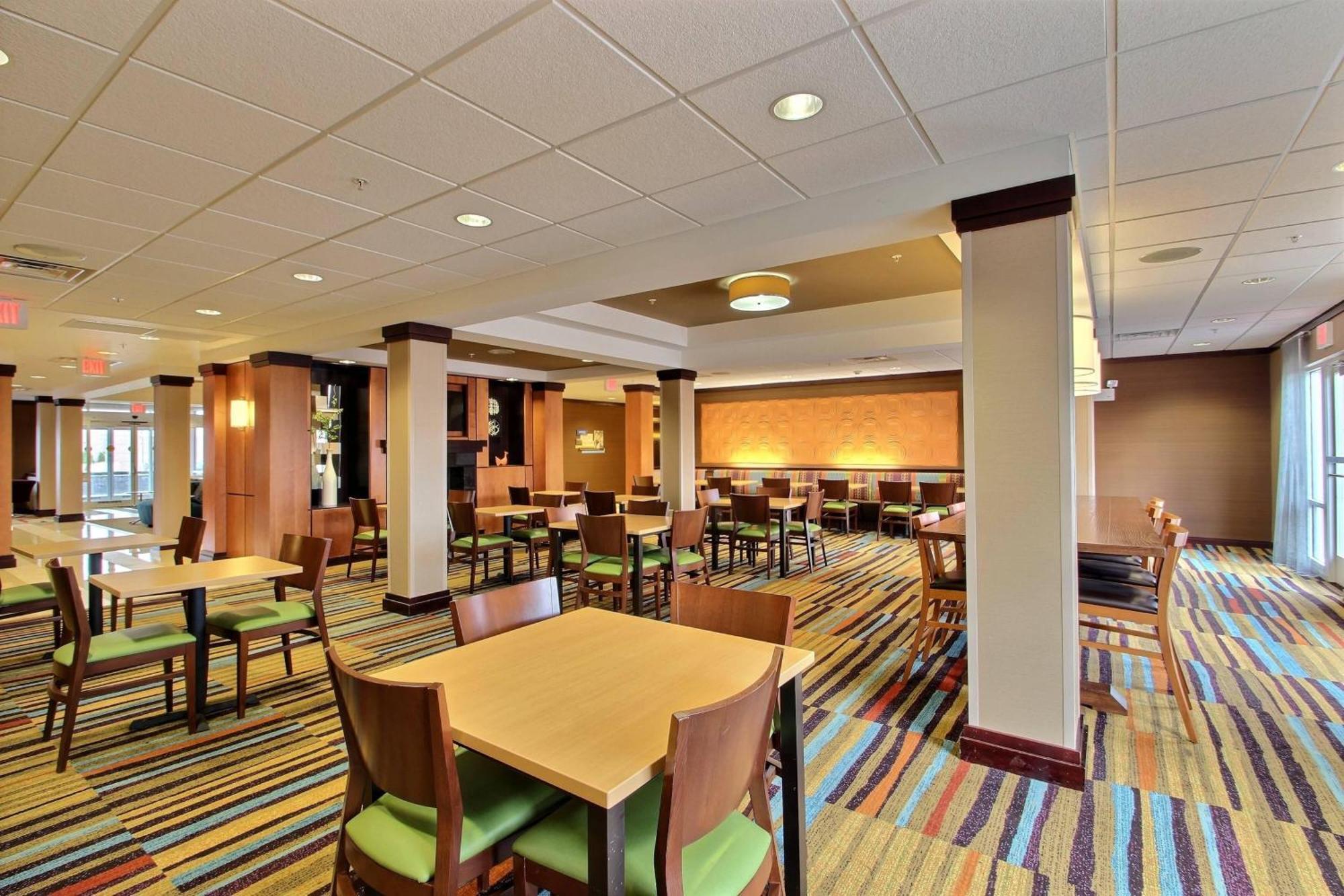 Fairfield Inn & Suites By Marriott Milwaukee Airport Oak Creek Εξωτερικό φωτογραφία